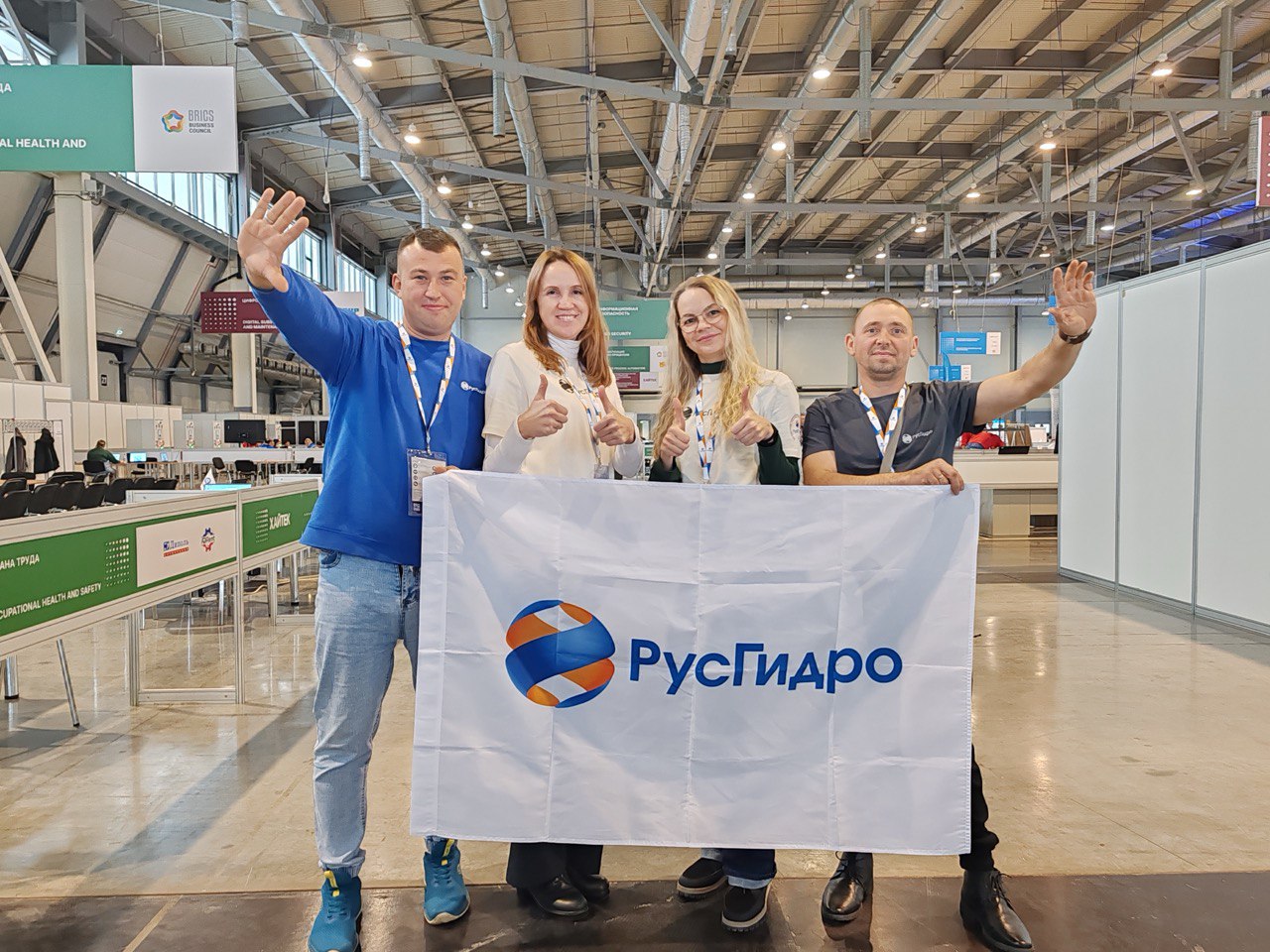 Электромонтер ЮЭС Александр Мельников - участник Международного чемпионата высокотехнологичных профессий.