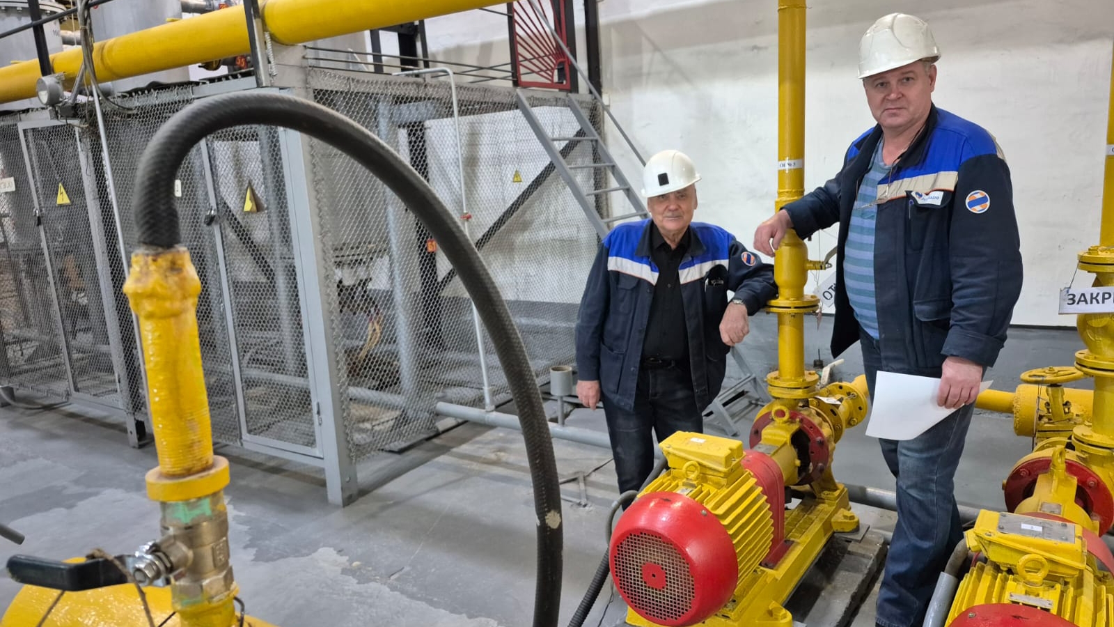 Более трех километров трубопроводов отремонтируют энергетики в поселке Синегорье