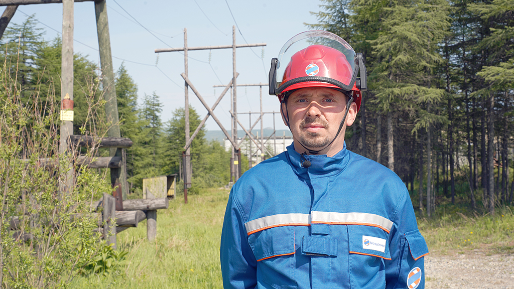 Электромонтер ЮЭС Александр Мельников - участник Международного чемпионата высокотехнологичных профессий